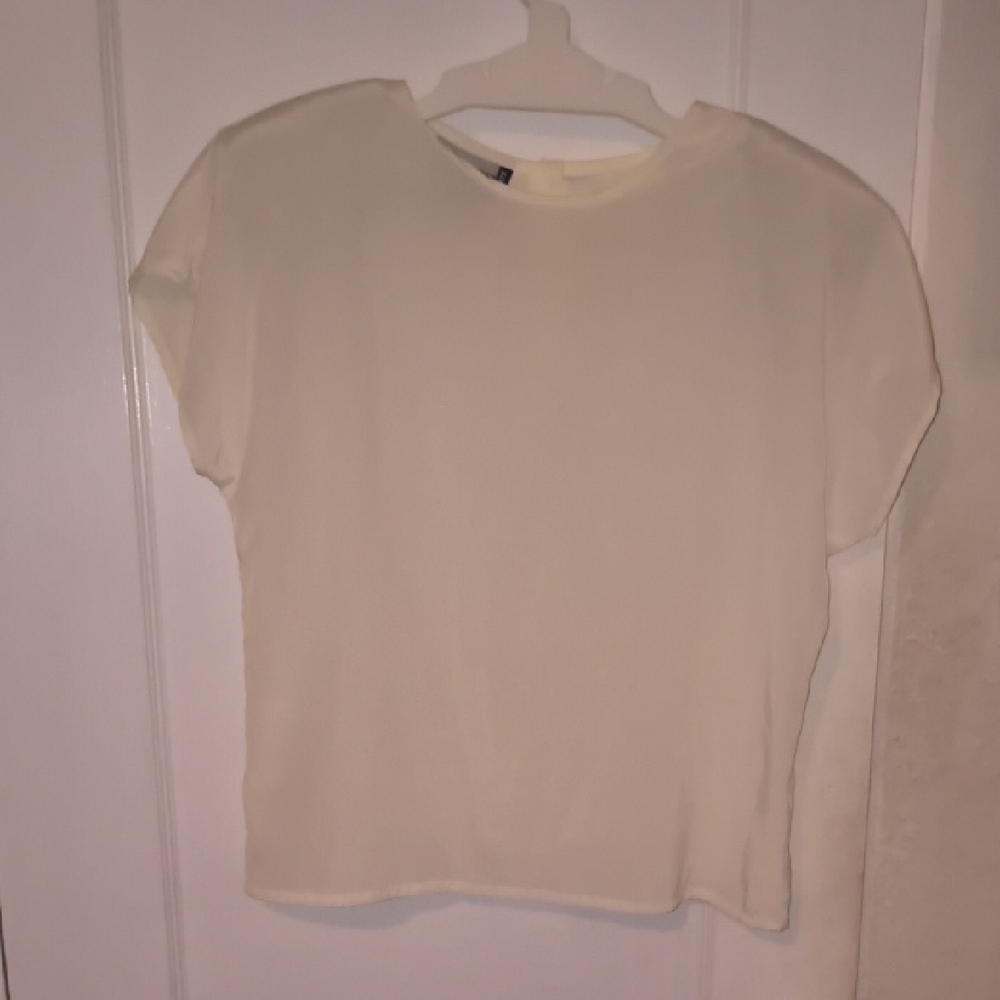 Diversity | Chic Cream Short Sleeve Women's Tee